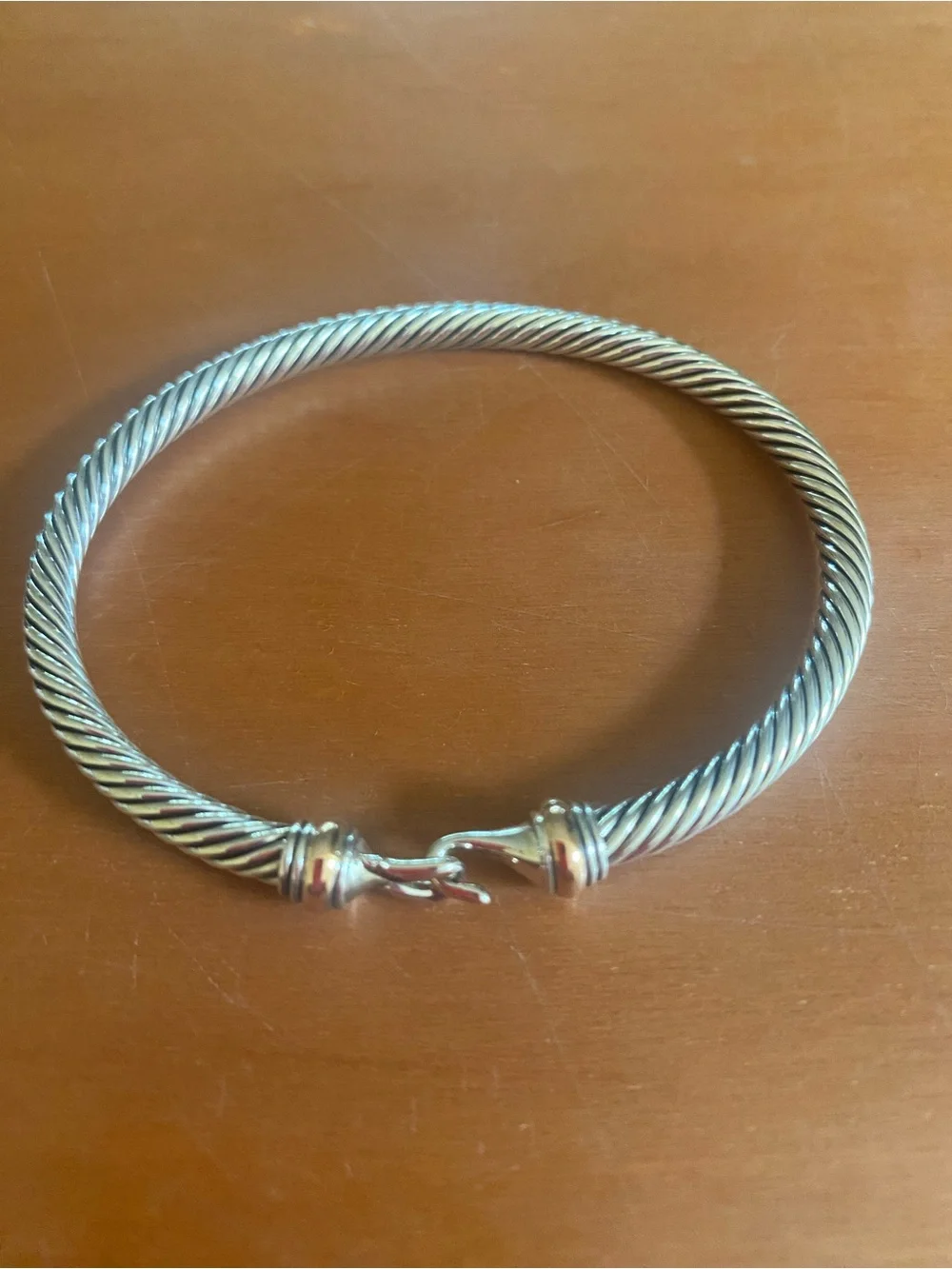 David Yurman buckle classic cable bracelet. Size medium.